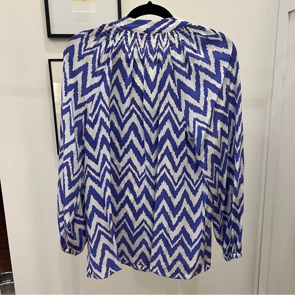 LILLY PULITZER Elsa Silk get your chev on womens size medium - Picture 3 of 6